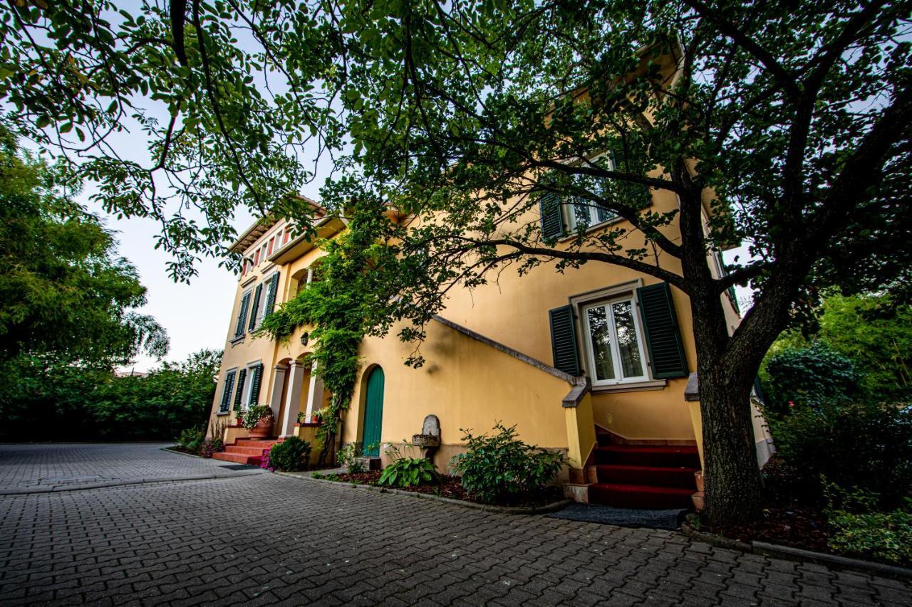 Hotel La Residenza Temešvár Exteriér fotografie